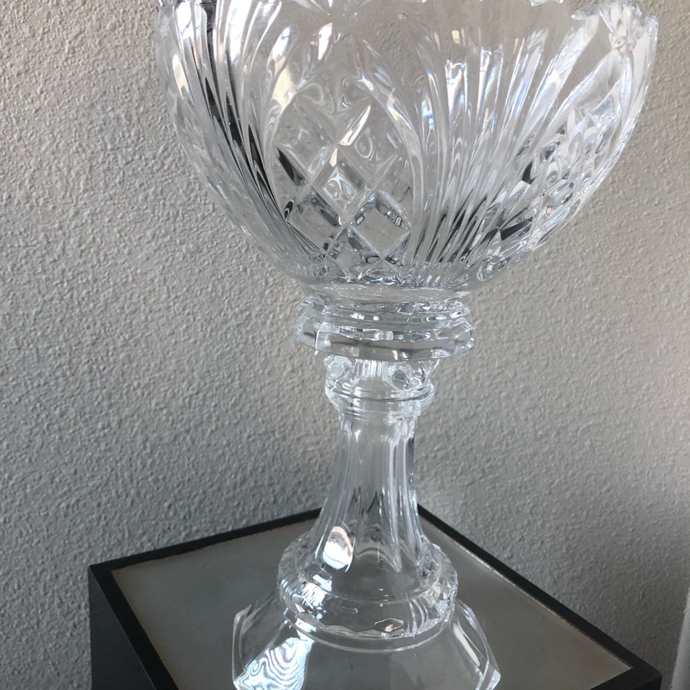 Multi-purpose Crystal Table Decor - Picture 4 of 5
